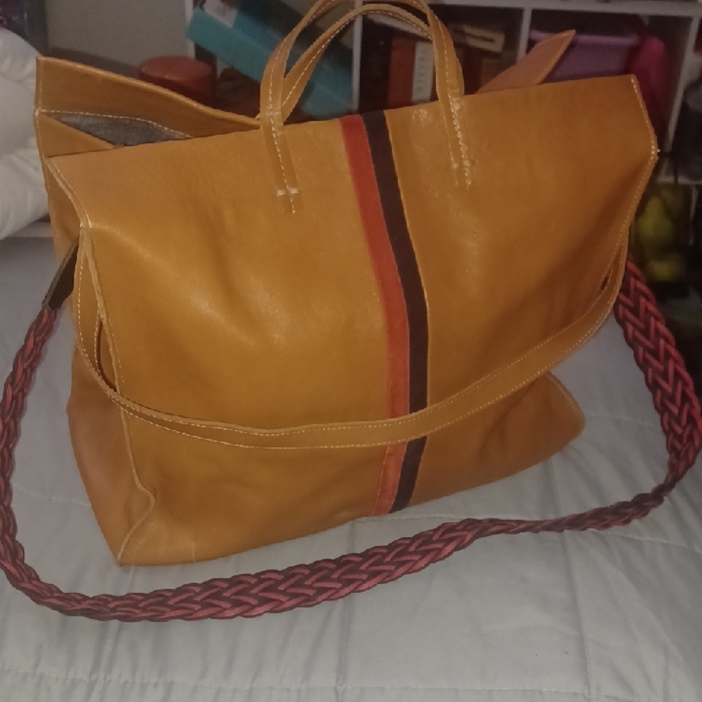 Clair V bag with extra strap It's Like New Inside And Out